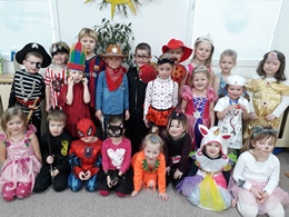 Zobrazit » Karneval únor 2021