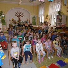 Zobrazit » Divadlo ALFA O zajíčkovi 3.5. tř.