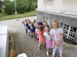 Zobrazit » Loučení se školáky