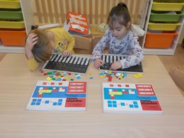Zobrazit » Kudy, kudy cestička