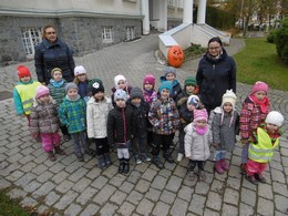 Zobrazit » 10.11. Na výstavě exotického ptactva