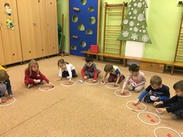Zobrazit » Pomněnky a geometrické tvary