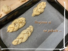 Zobrazit » Pečeme housky