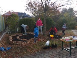 Zobrazit » Podzimní dílnička - Bylinková spirála