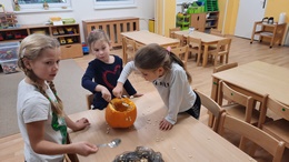 Zobrazit » Vyrábíme Dýňáčka