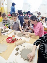 Zobrazit » Sluníčkové tvoření