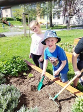 Zobrazit » Malí zahradníci
