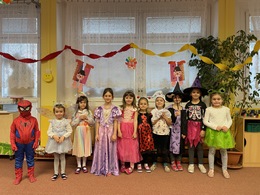 Zobrazit » Karneval Medvíďata